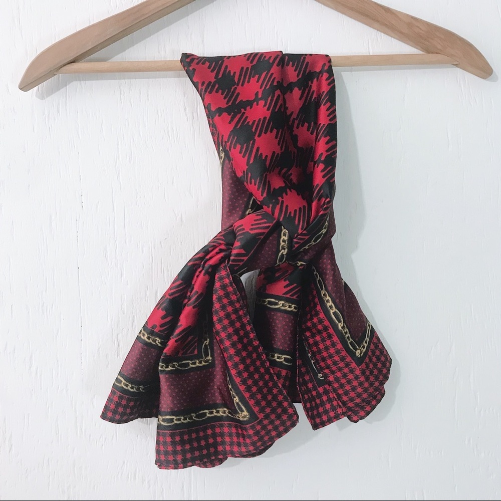 VTG Inspired Houndstooth Scarf / Wrap